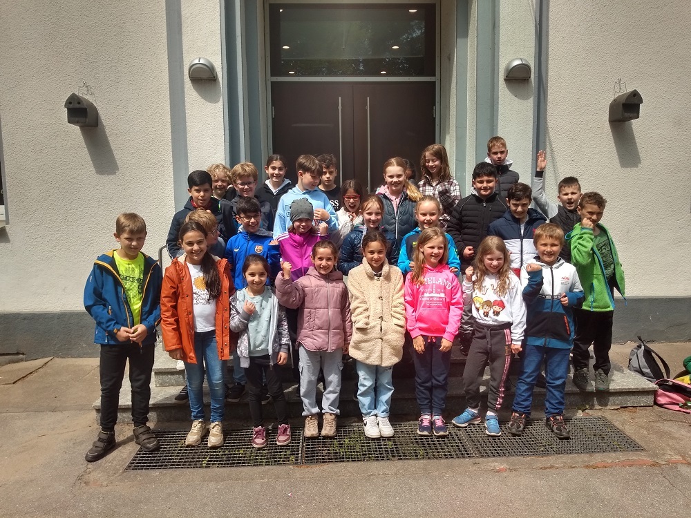 Teilnehmer*innen der Buterlandschule