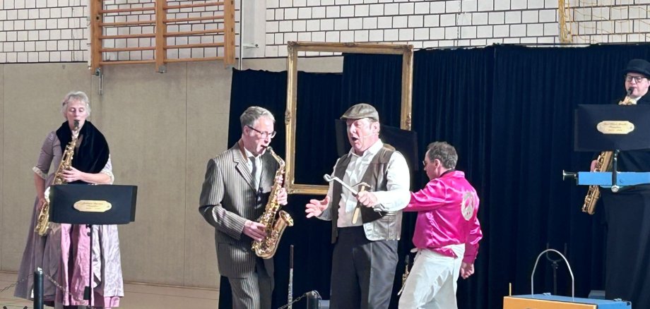 Der Meisterdetektiv und das Geisterquartett.