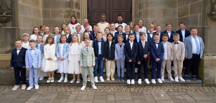 Kommunionkinder der Georgschule