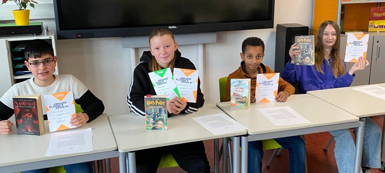 Vorlesewettbewerb an der Gesamtschule Gronau Vorlesewettbewerb an der Gesamtschule Gronau