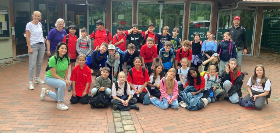 Ausflug der Klasse 4c mit der Partnerschule zum Zoo